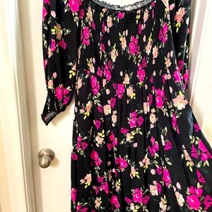 Size 0x Torrid Flower Off Shoulder Dress